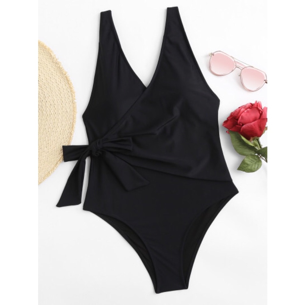 🖤 🌸 Black One Piece Wrap Swimsuit XL 🌸 🖤